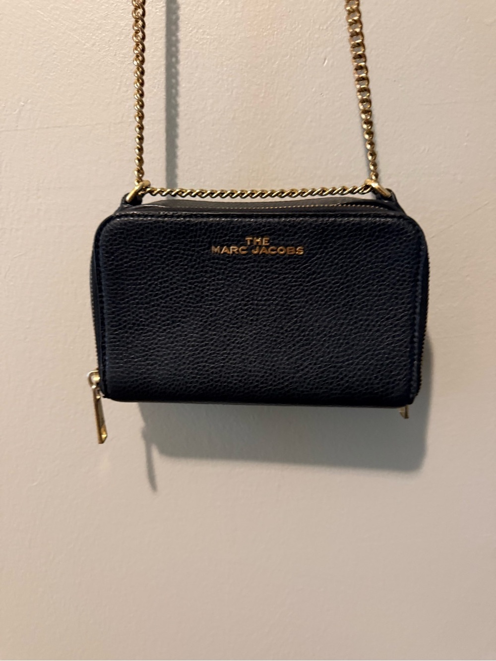 Marc Jacobs Black Leather Crossbody Wallet Bag with Gold Chain